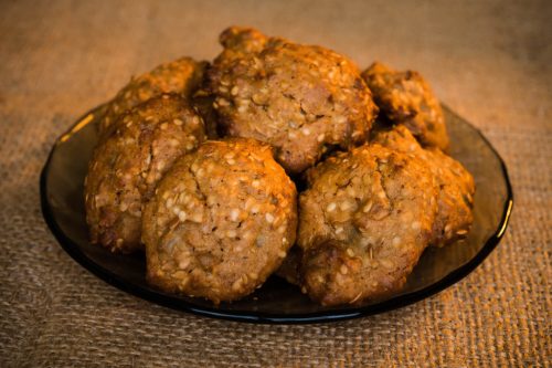 Élesztő nélküli, almás magos tallér, bio, Piszke (150g)